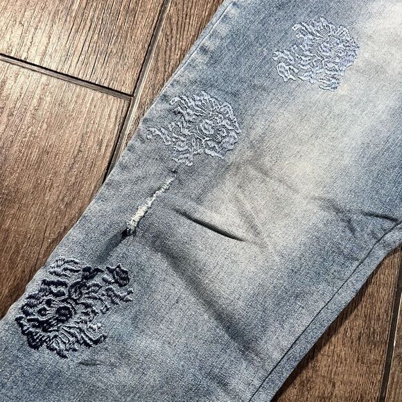 Lucky Brand Jeans Womens Sz 10 Ava Skinny Light Ankle Embroidered Floral 32x28 - Picture 9 of 14